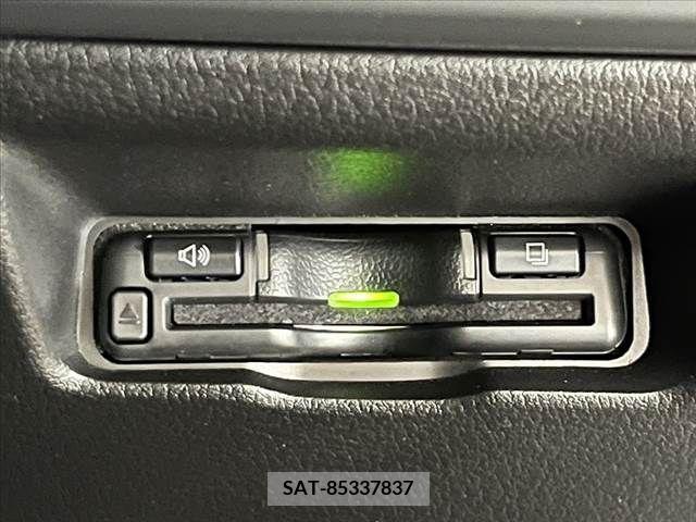 Mazda MAZDA3 2020-11 301093-27