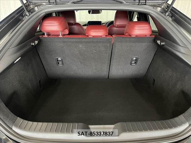 Mazda MAZDA3 2020-11 301093-19