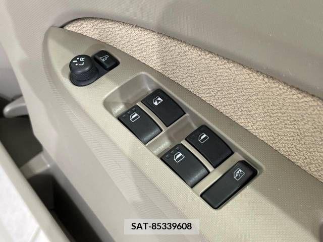 Daihatsu MOVE 2013-09 247807-3