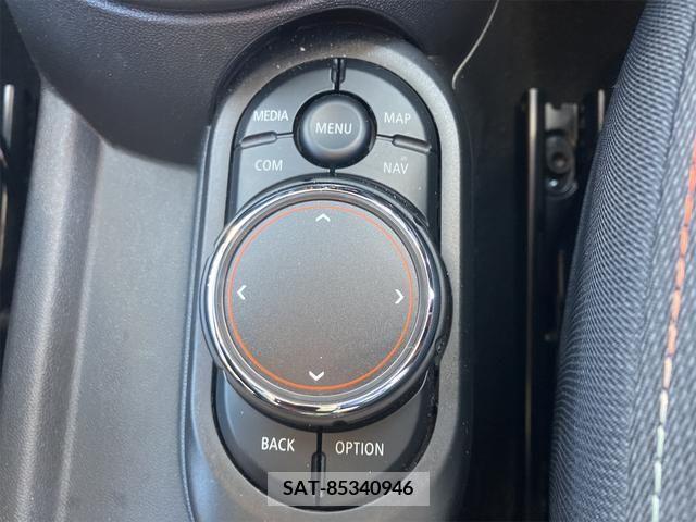 Bmw MINI 2019-06 207363-15