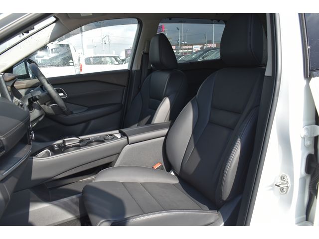 Nissan X-TRAIL 2023-04 186503-20