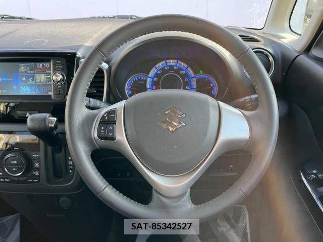Suzuki SPACIA 2013-11 253361-11