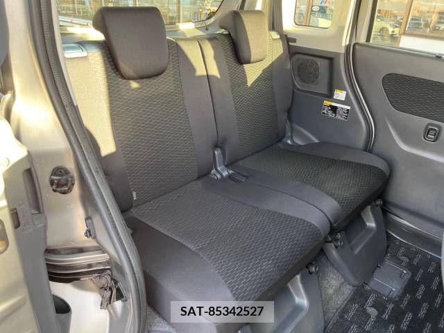 Suzuki SPACIA 2013-11 253361-9