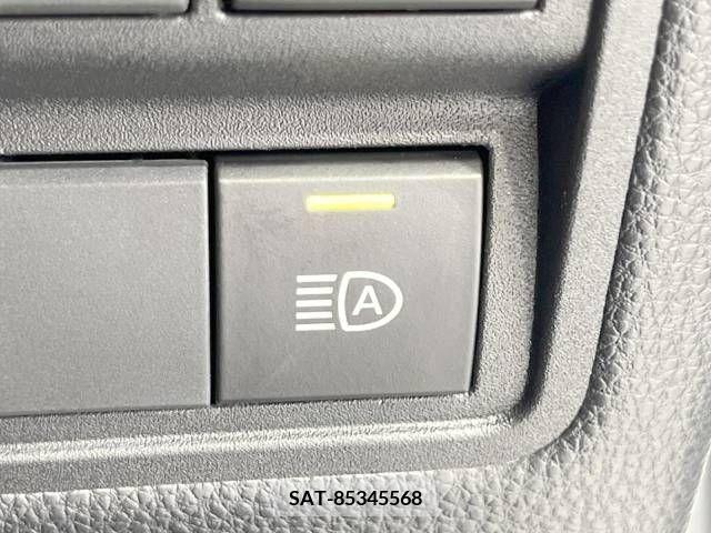 Toyota YARIS 2023-06 395388-8