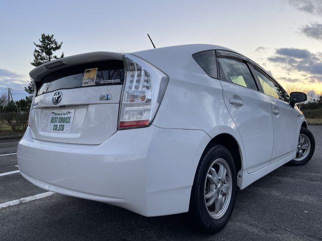 Toyota PRIUS 2010-02 412-4