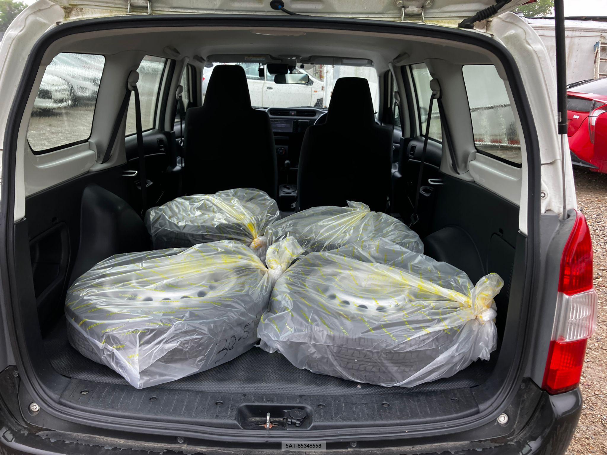 Toyota PROBOX VAN 2017-12 258323-17