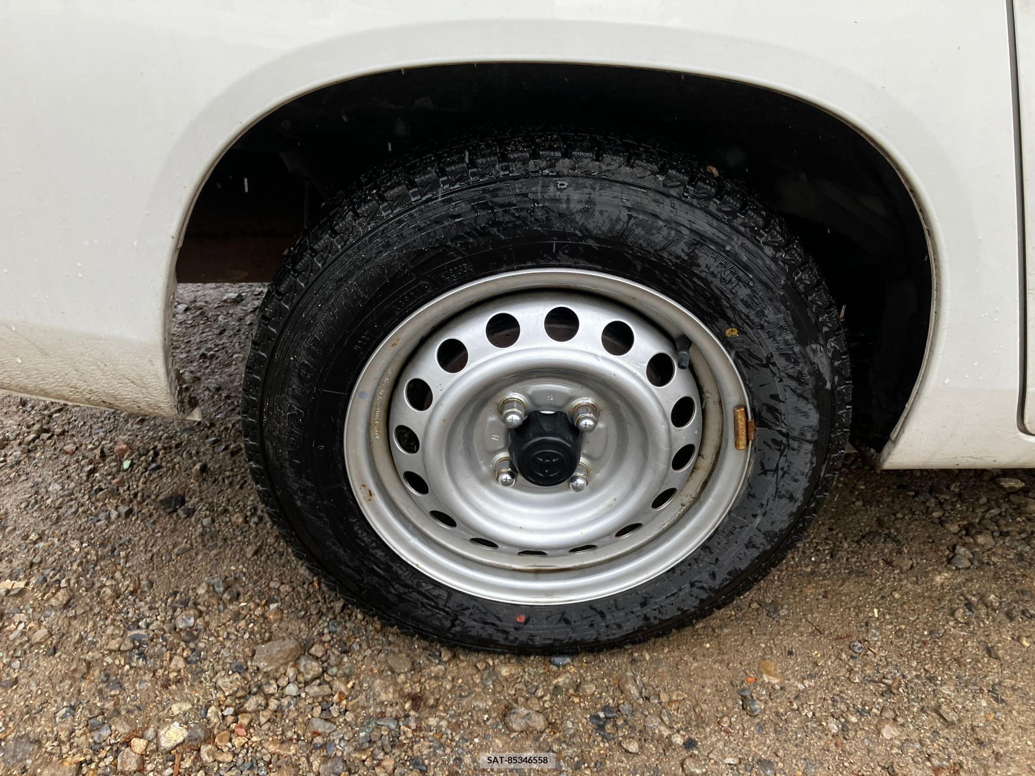 Toyota PROBOX VAN 2017-12 258323-19