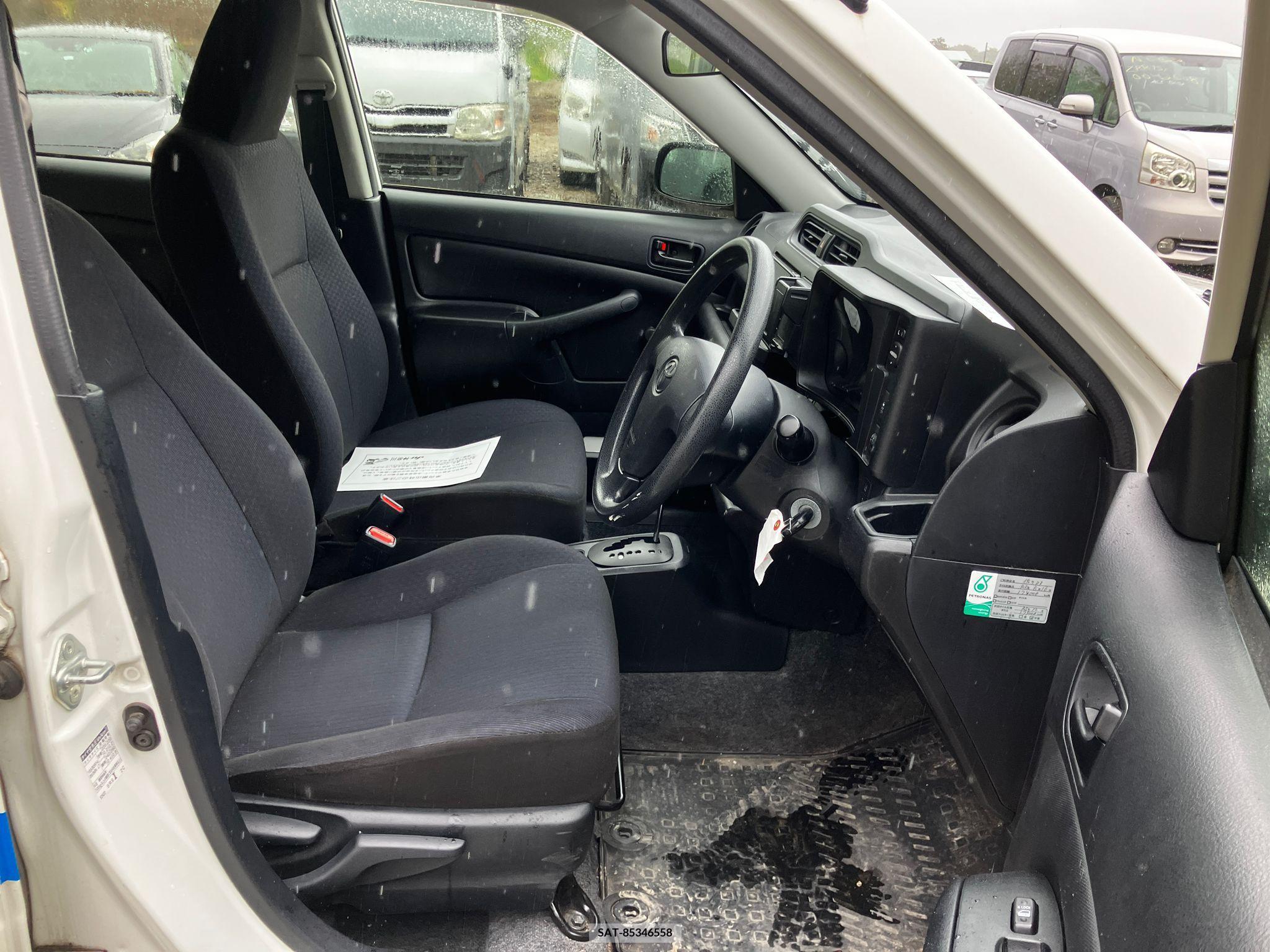 Toyota PROBOX VAN 2017-12 258323-8