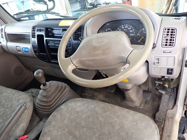 Hino DUTRO 2006-08 7255-17