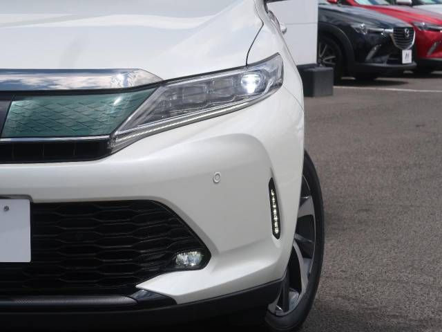 Toyota HARRIER 2018-06 19798-14