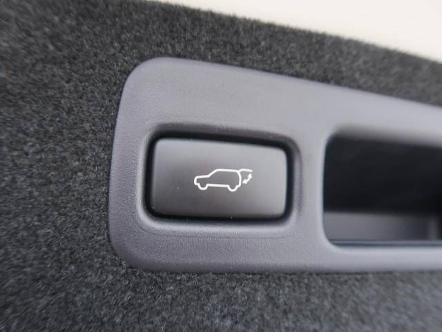 Toyota HARRIER 2018-06 19798-5