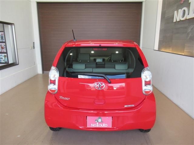 Toyota PASSO 2010-09 902-6
