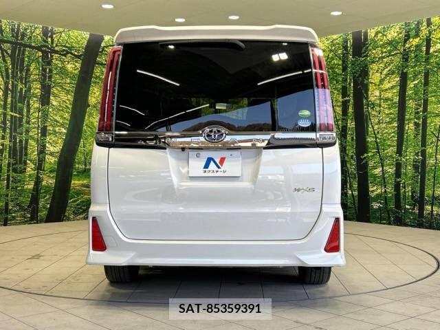 Toyota NOAH 2018-09 214876-15