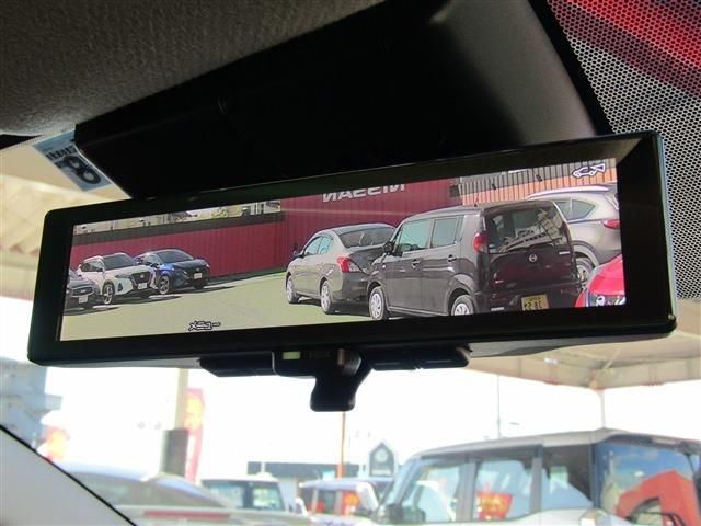 Nissan AURA 2022-08 186674-14