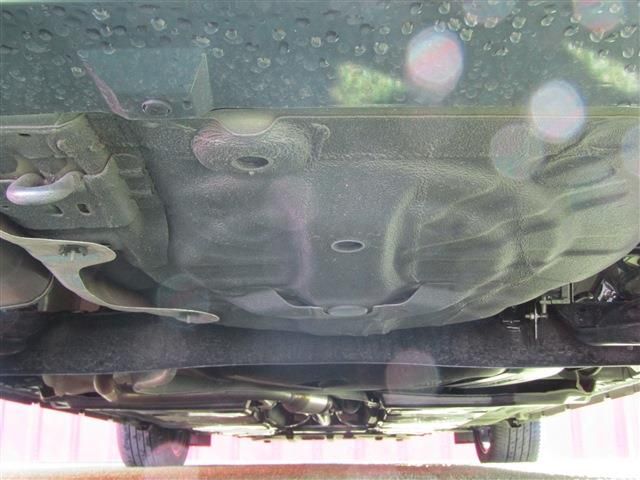 Nissan AURA 2022-08 186674-21