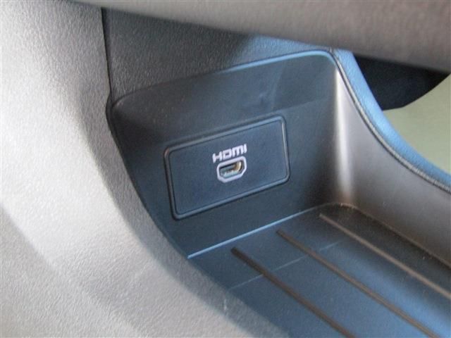 Nissan AURA 2022-08 186674-17