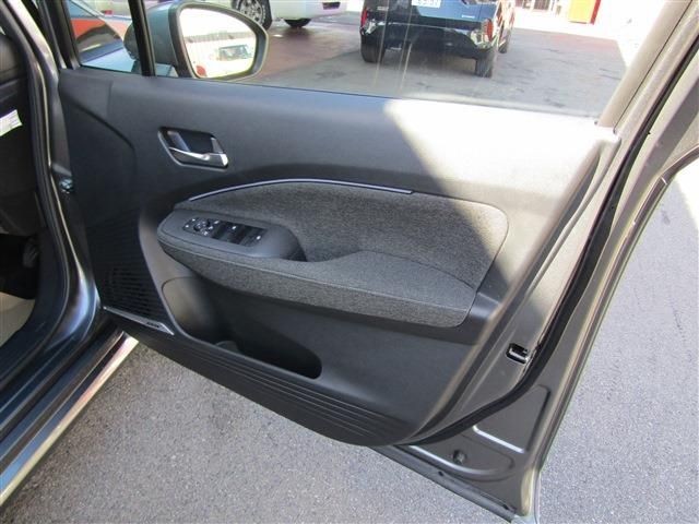 Nissan AURA 2022-08 186674-20