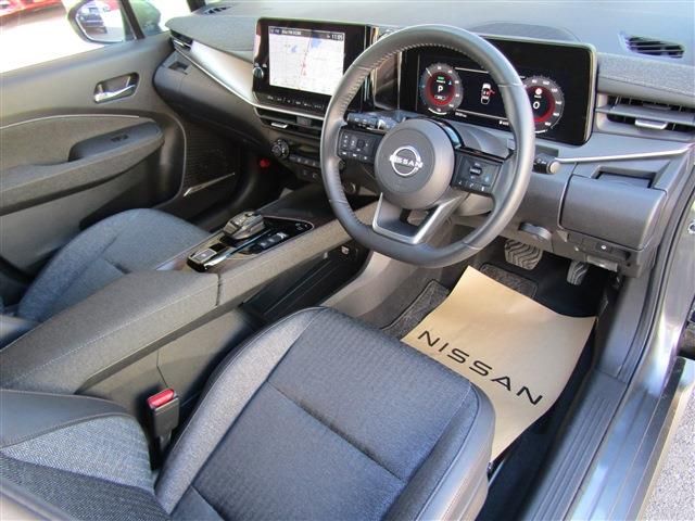 Nissan AURA 2022-08 186674-5