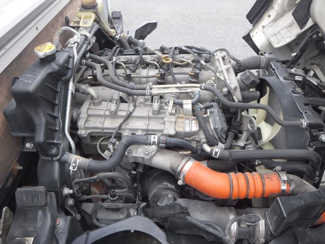 Mitsubishi CANTER 2014-07 13564-20