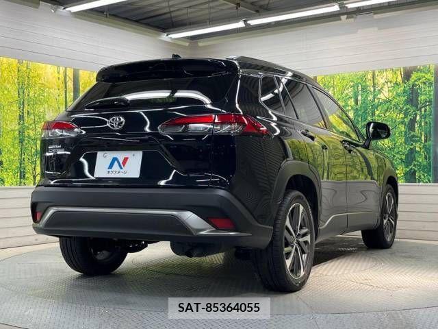 Toyota COROLLA CROSS 2023-03 213226-17