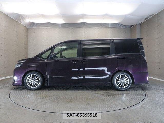 Toyota VOXY 2014-07 321426-25