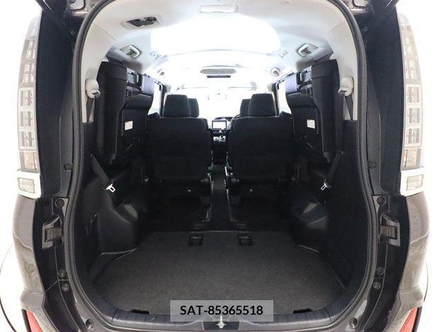 Toyota VOXY 2014-07 321426-8