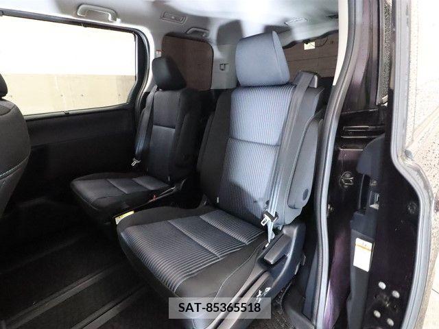 Toyota VOXY 2014-07 321426-6