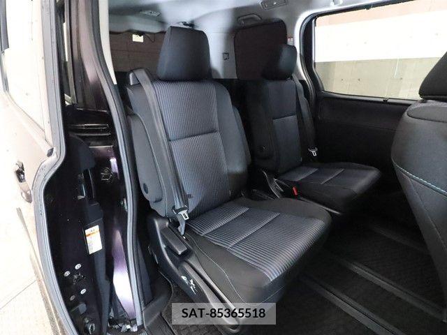 Toyota VOXY 2014-07 321426-4