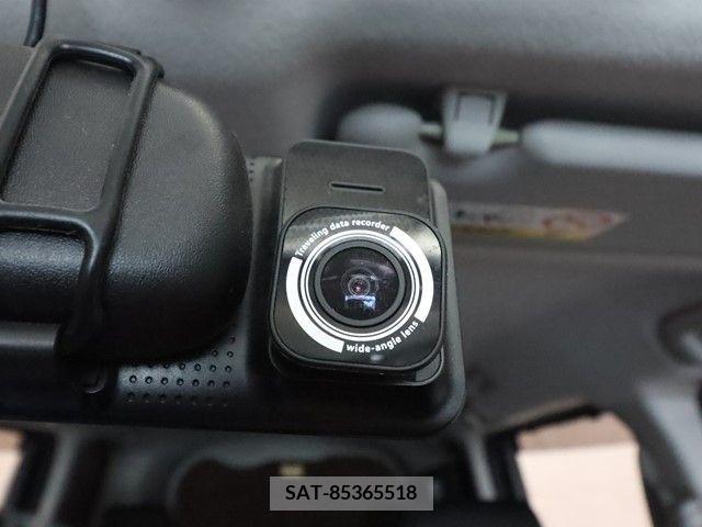 Toyota VOXY 2014-07 321426-18