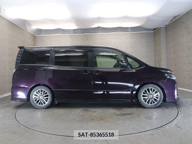 Toyota VOXY 2014-07 321426-22