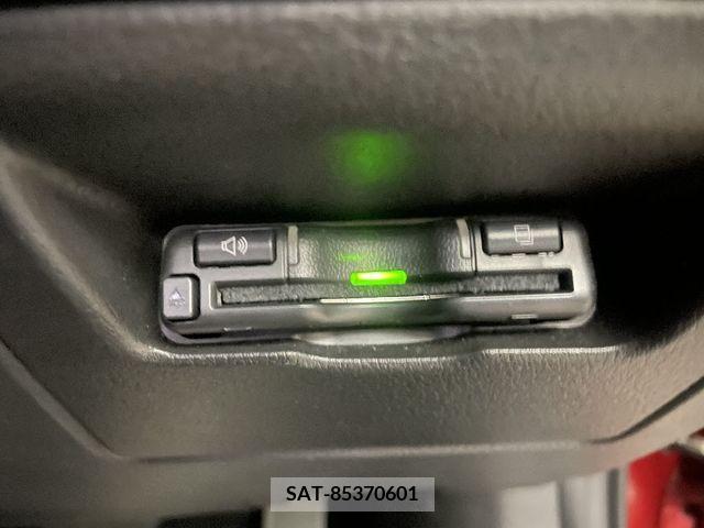 Mazda MAZDA3 2019-07 352989-17