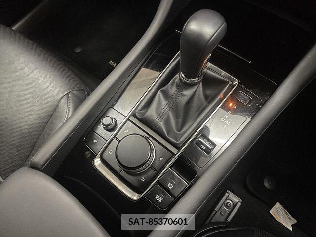 Mazda MAZDA3 2019-07 352989-22