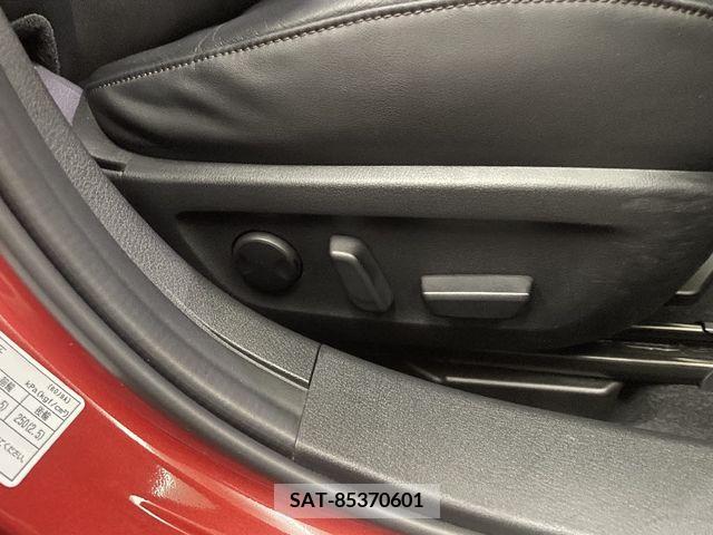 Mazda MAZDA3 2019-07 352989-13