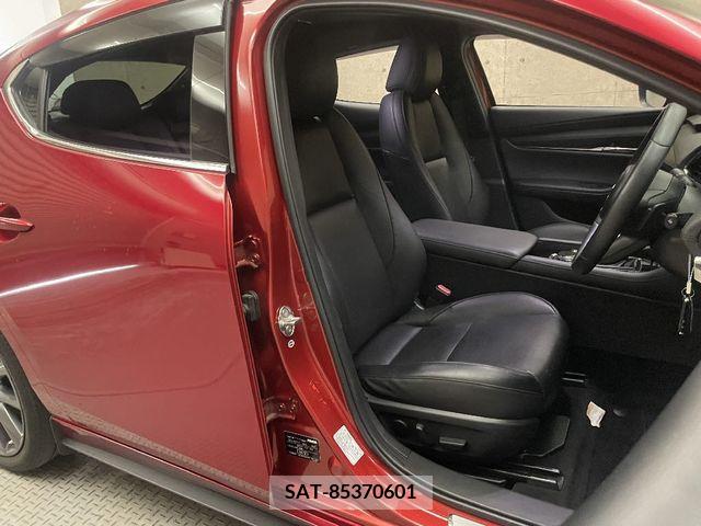 Mazda MAZDA3 2019-07 352989-9