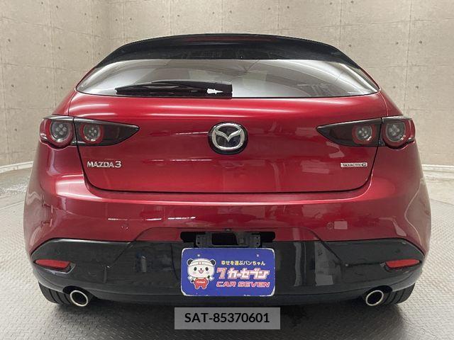 Mazda MAZDA3 2019-07 352989-6