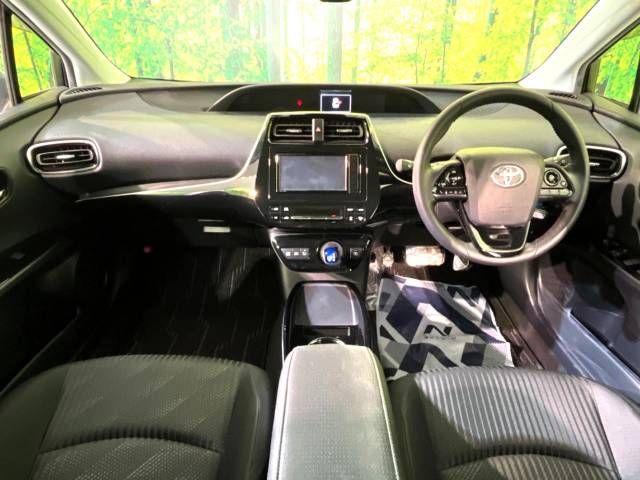 Toyota PRIUS 2019-01 181285-1