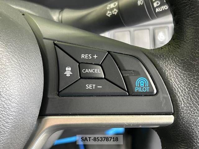 Nissan SERENA 2018-05 342090-4