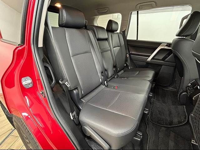 Toyota PRADO 2020-12 183402-5