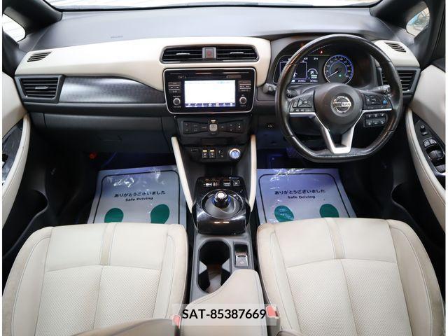 Nissan LEAF 2019-02 330954-24