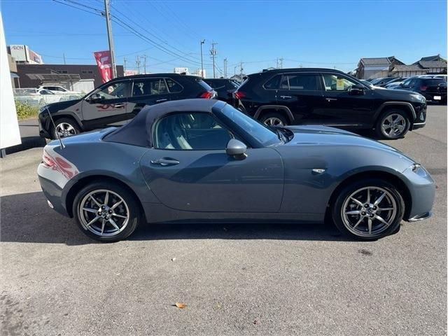 Mazda ROADSTER 2022-03 192069-3