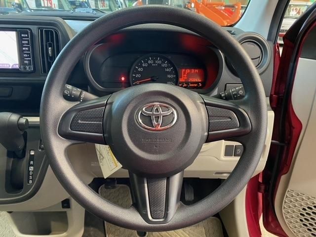 Toyota PASSO 2017-10 2459-4