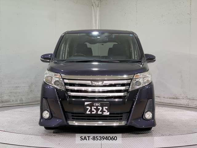 Toyota NOAH 2014-02 204890-6