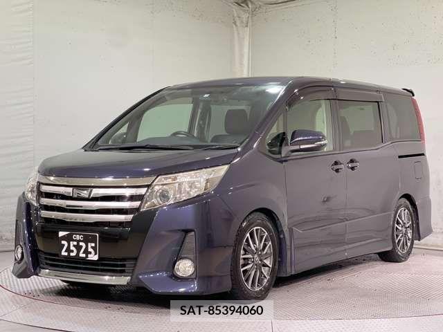 Toyota NOAH 2014-02 204890-5