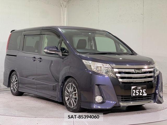 Toyota NOAH 2014-02 204890-0