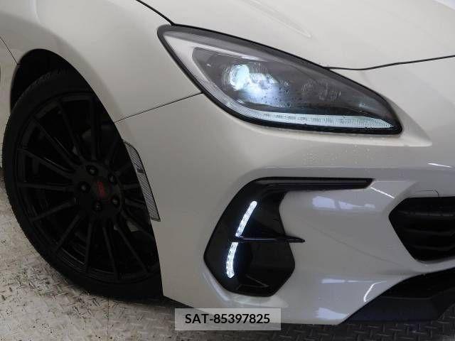 Subaru BRZ 2022-01 209743-12
