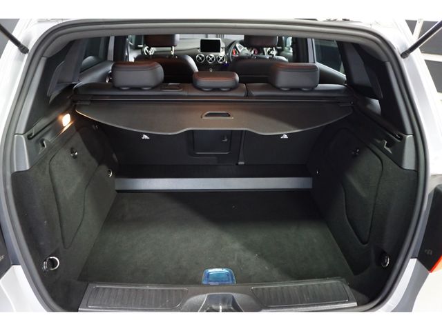 Mercedes Benz B-CLASS 2016-09 580-27