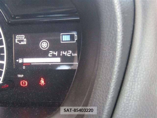 Nissan NOTE 2019-08 385253-28
