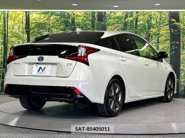 Toyota PRIUS 2019-03 281975-17