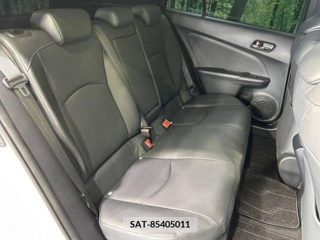 Toyota PRIUS 2019-03 281975-9
