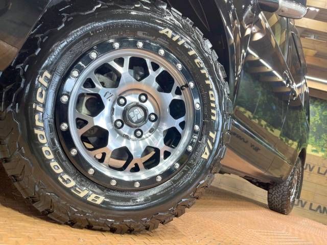 Mitsubishi DELICA D5 2017-09 24385-13
